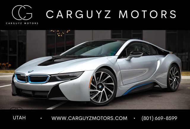 BMW i8