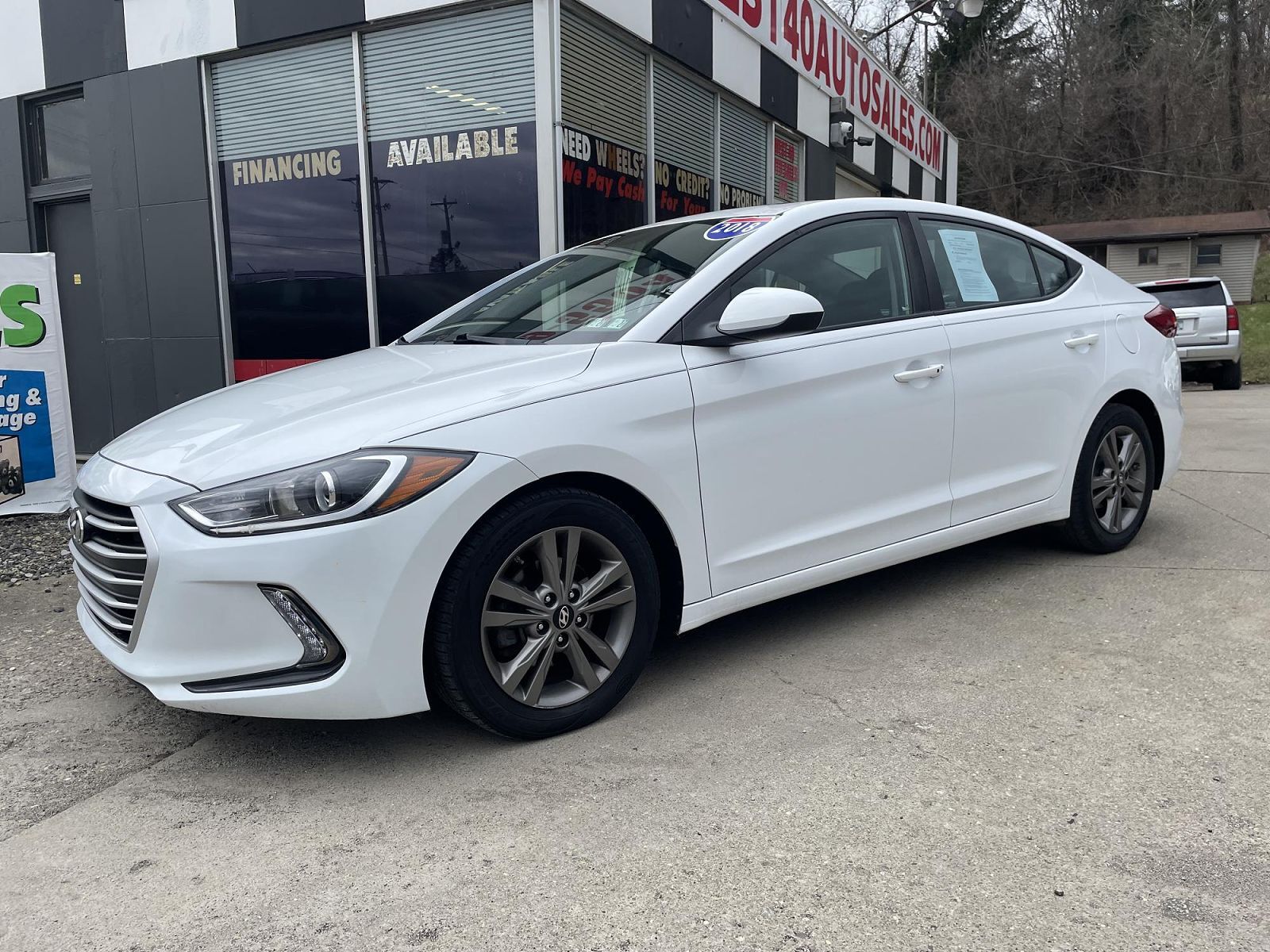 2018 HYUNDAI Elantra