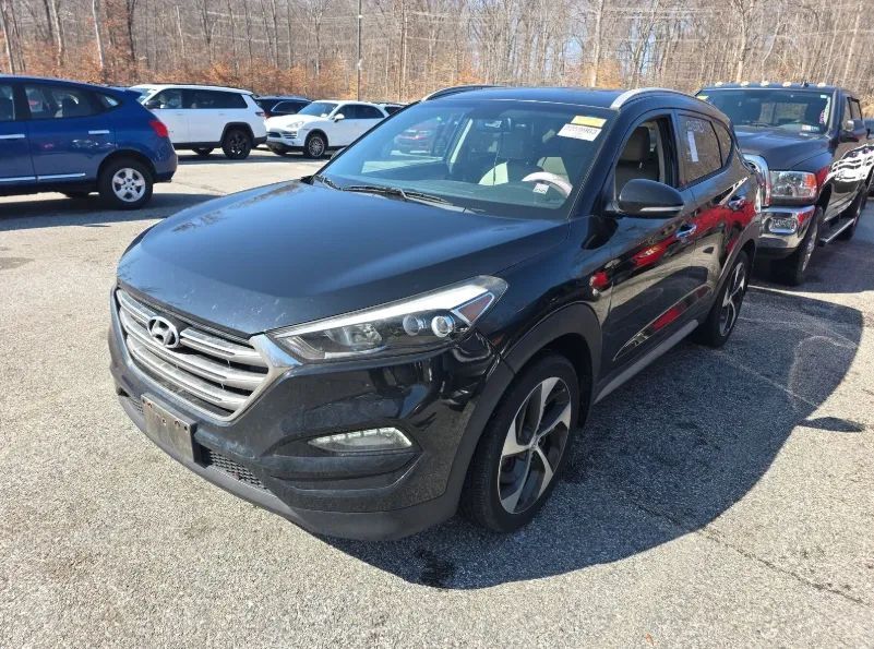 2017 HYUNDAI Tucson