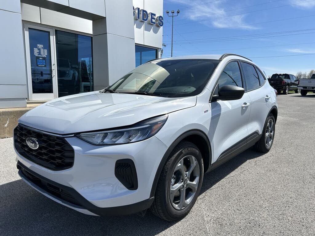 2025 FORD Escape