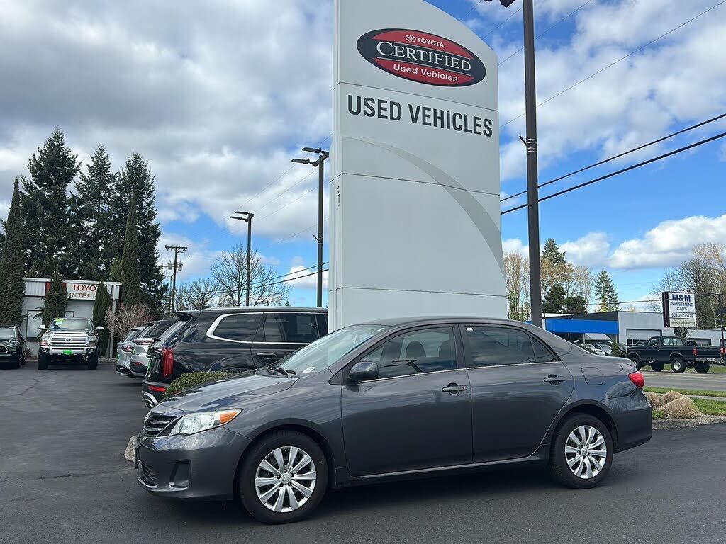 2013 TOYOTA Corolla
