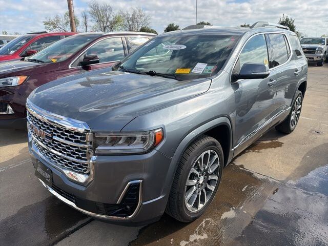 2022 GMC Acadia