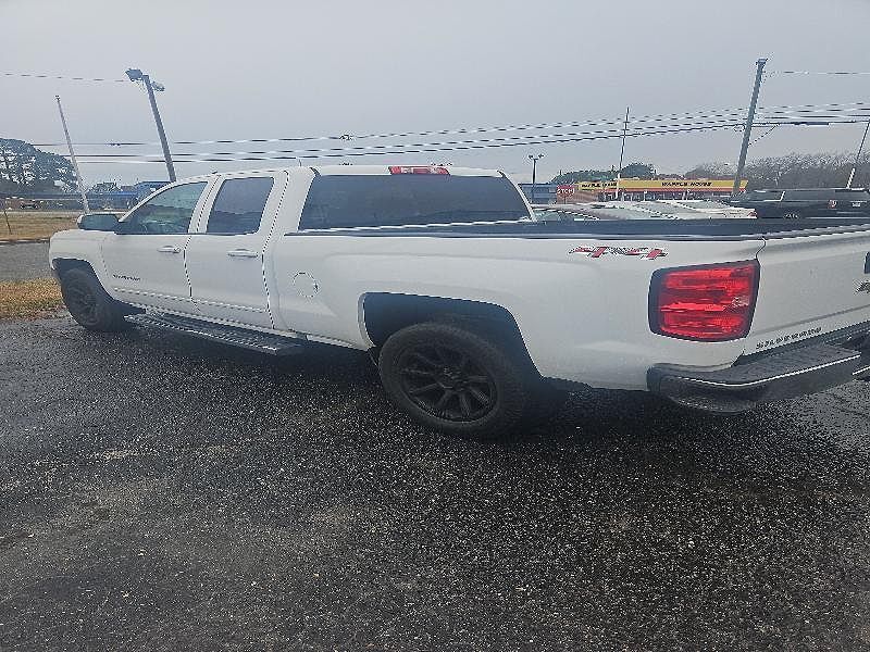 2018 CHEVROLET Silverado