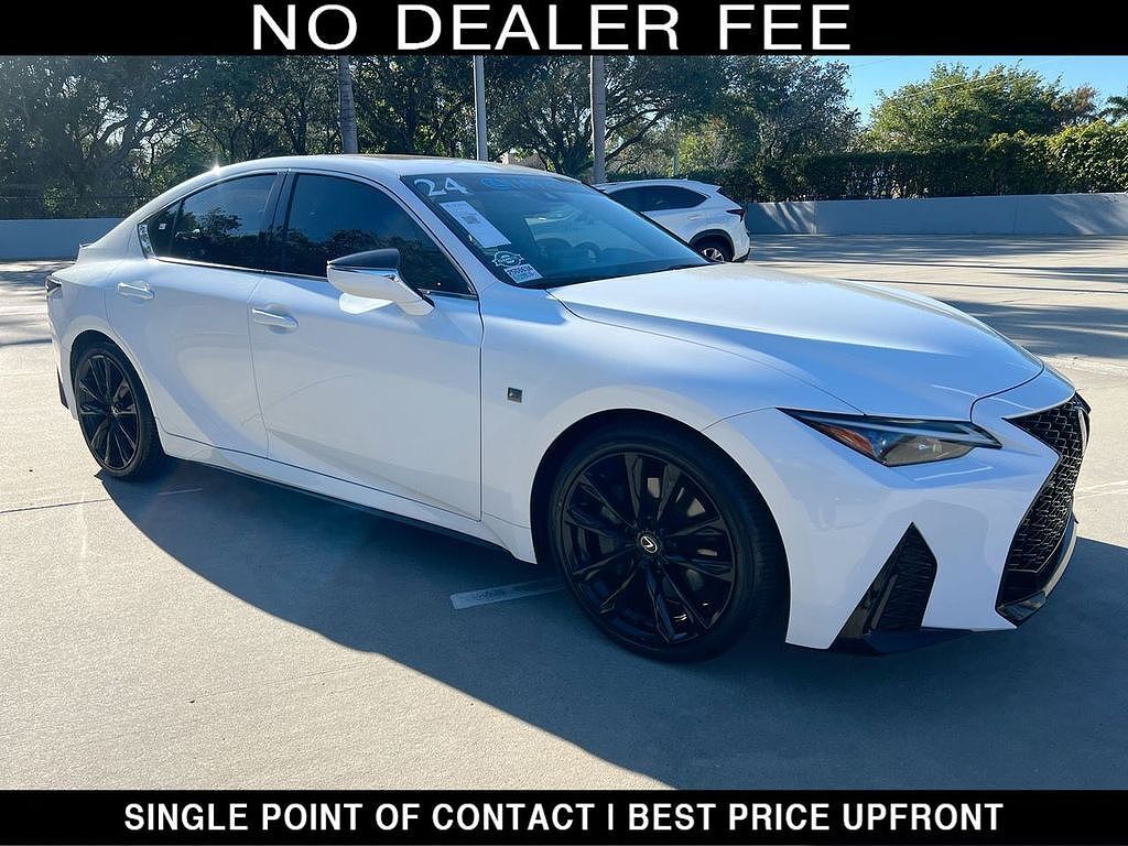 2024 LEXUS IS