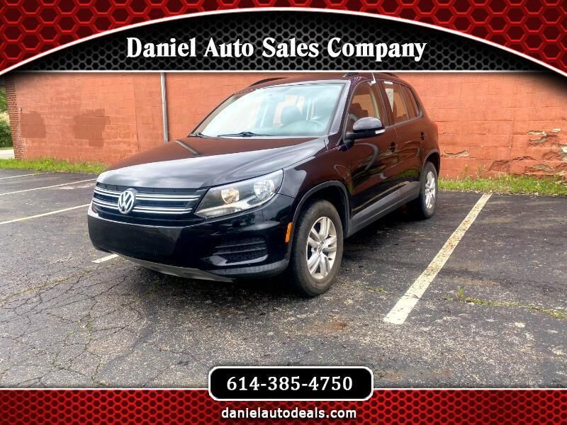 2015 VOLKSWAGEN Tiguan
