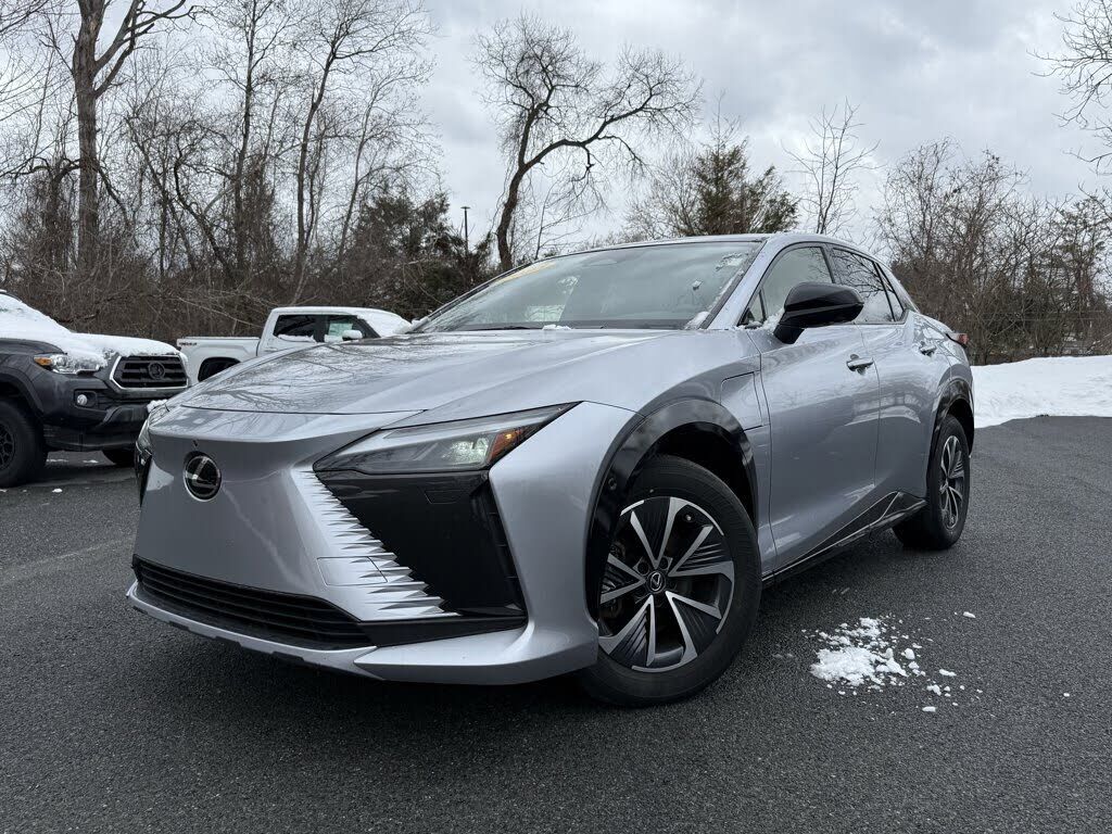 2023 LEXUS RZ 450e