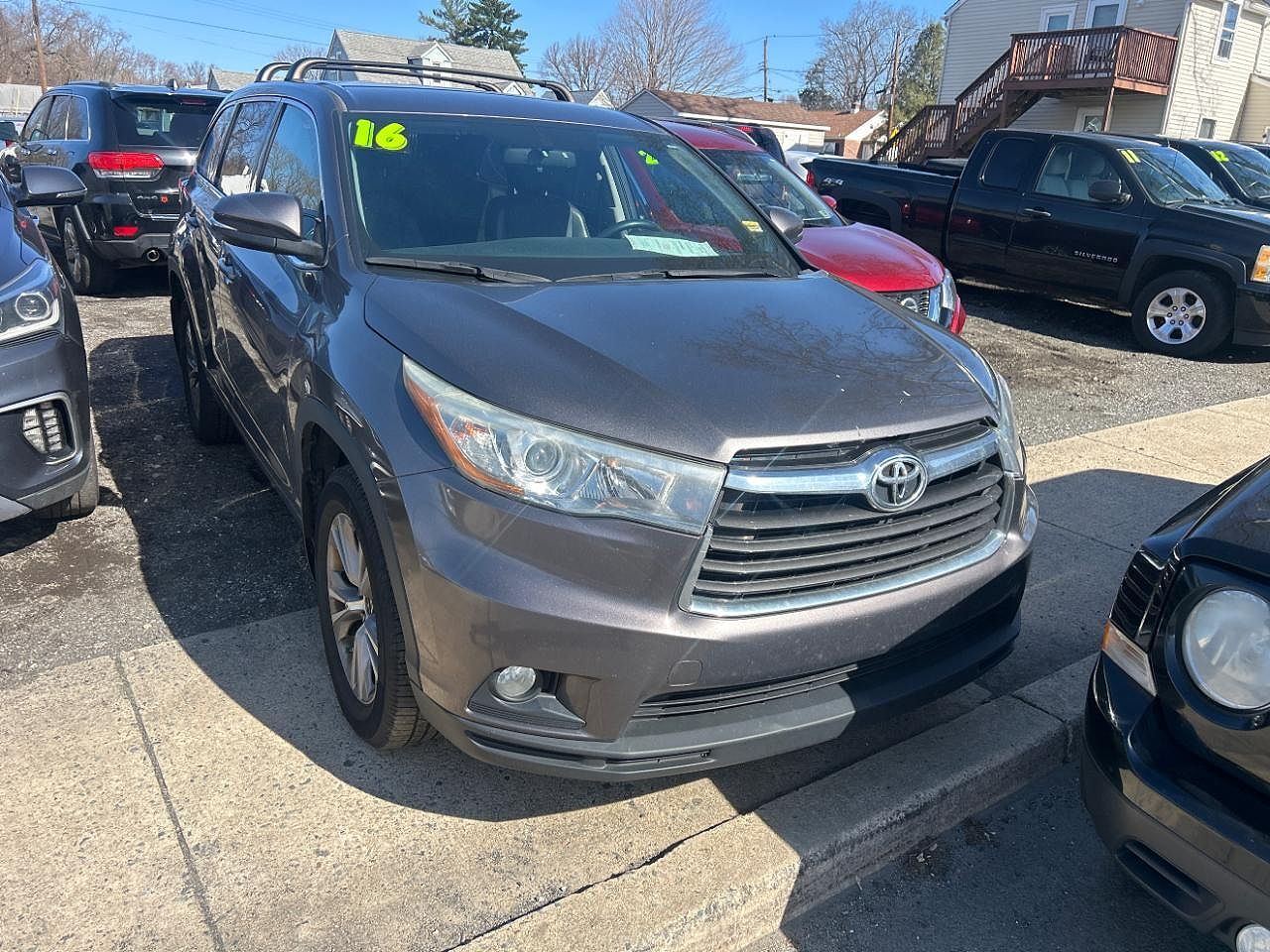 2016 TOYOTA Highlander