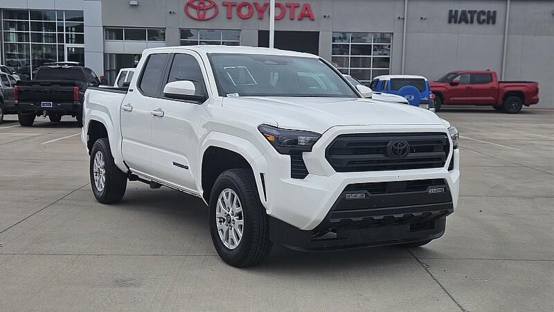 2025 TOYOTA Tacoma