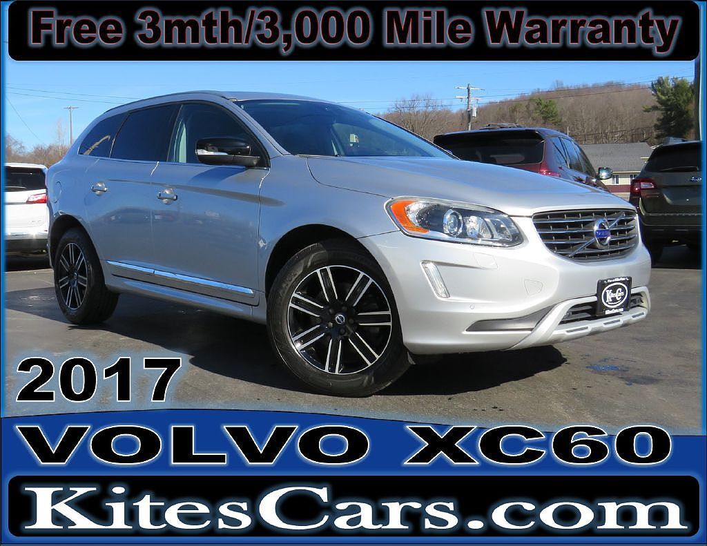 2017 VOLVO XC60