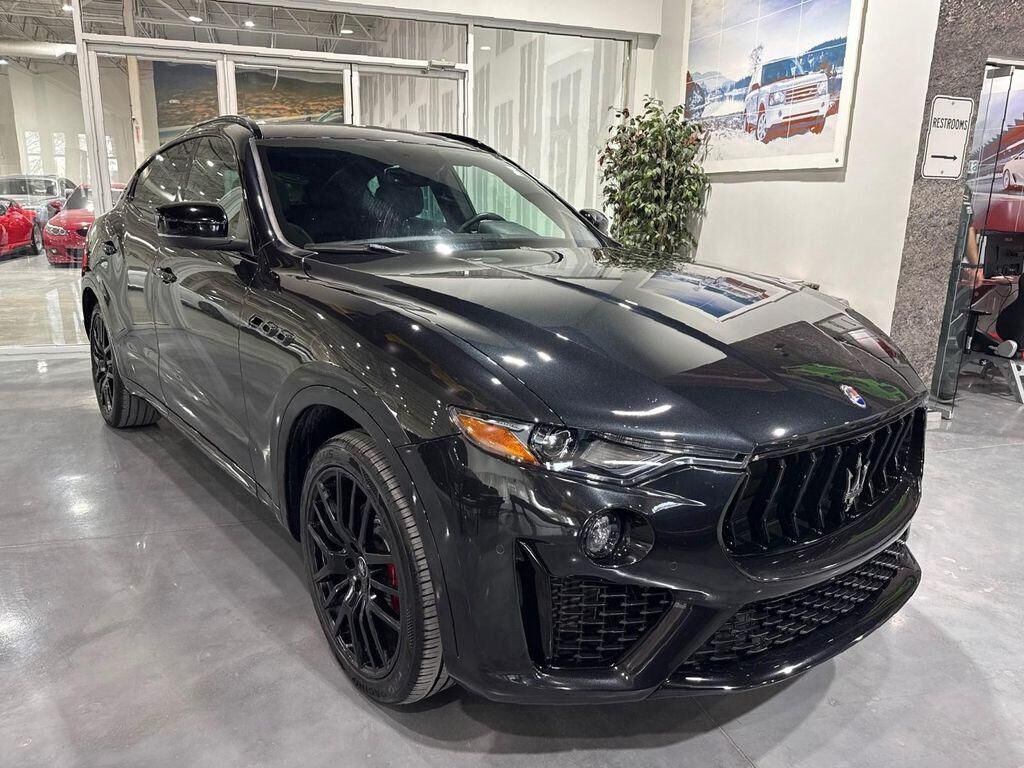 2021 MASERATI Levante