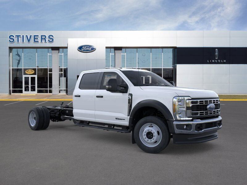 2025 FORD F-450
