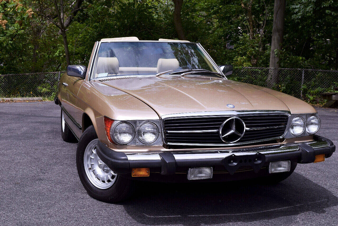 1981 MERCEDES-BENZ 380