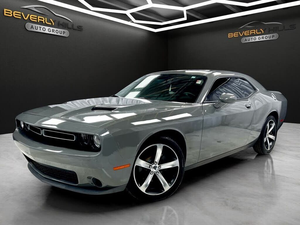 2019 DODGE Challenger
