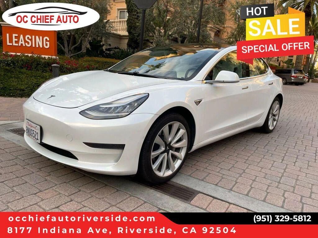 2018 TESLA Model 3