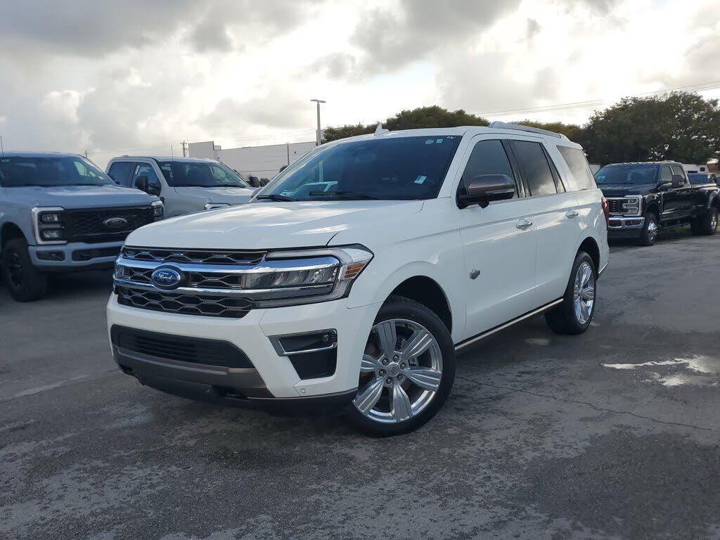 2023 FORD Expedition