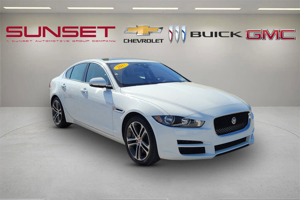 Jaguar XE