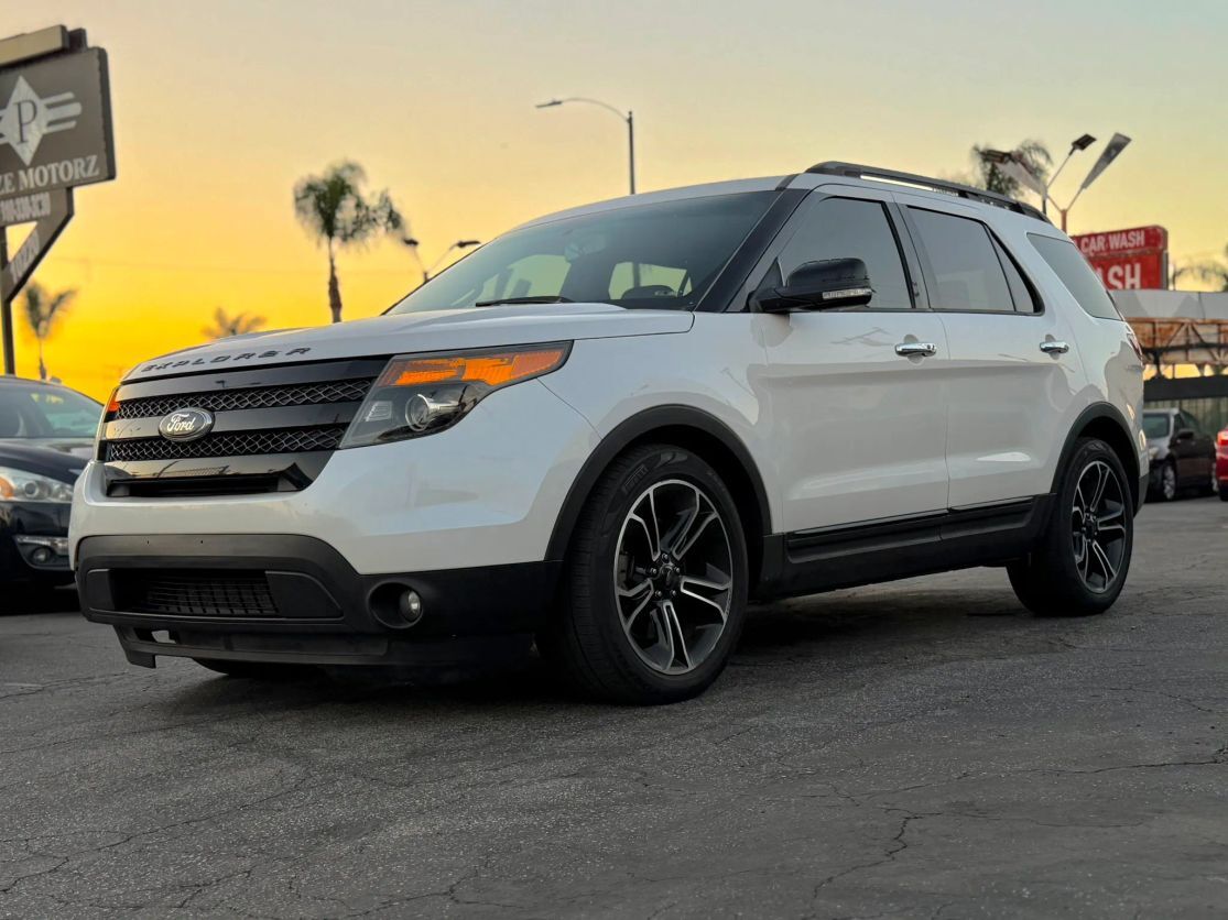 2014 FORD Explorer