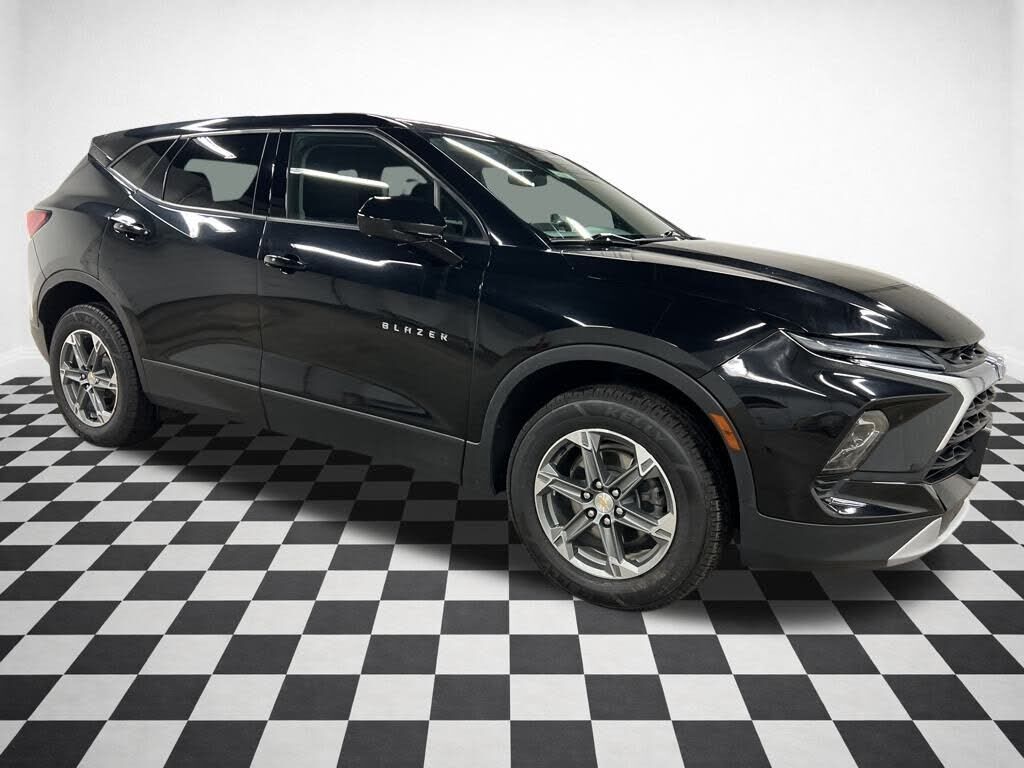 2023 CHEVROLET Blazer