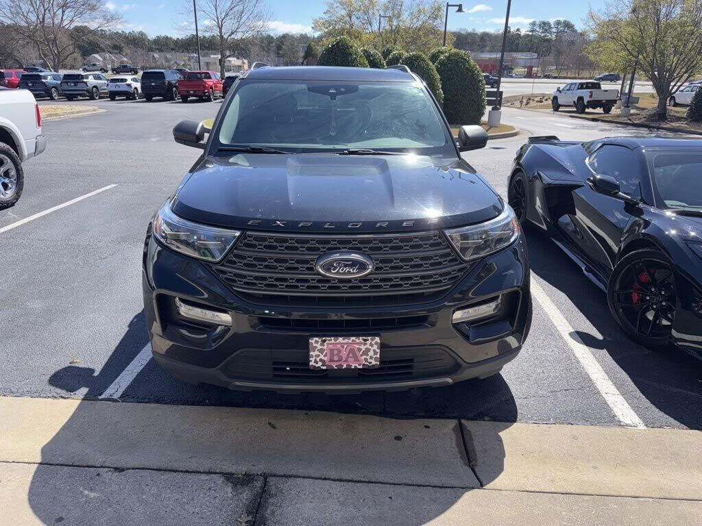 2021 FORD Explorer