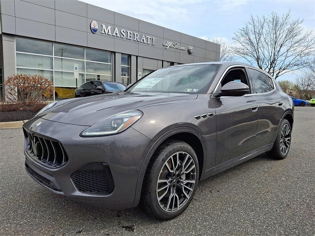2025 MASERATI Grecale