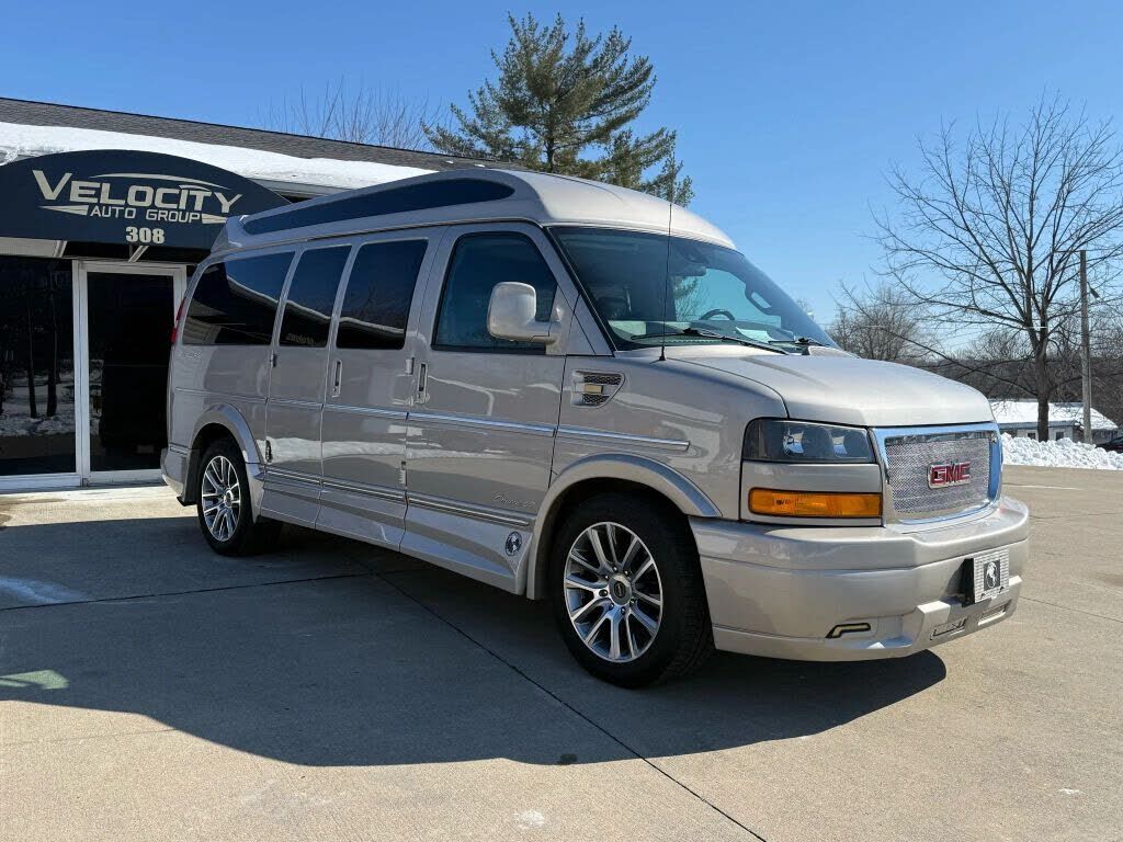 2019 GMC Savana