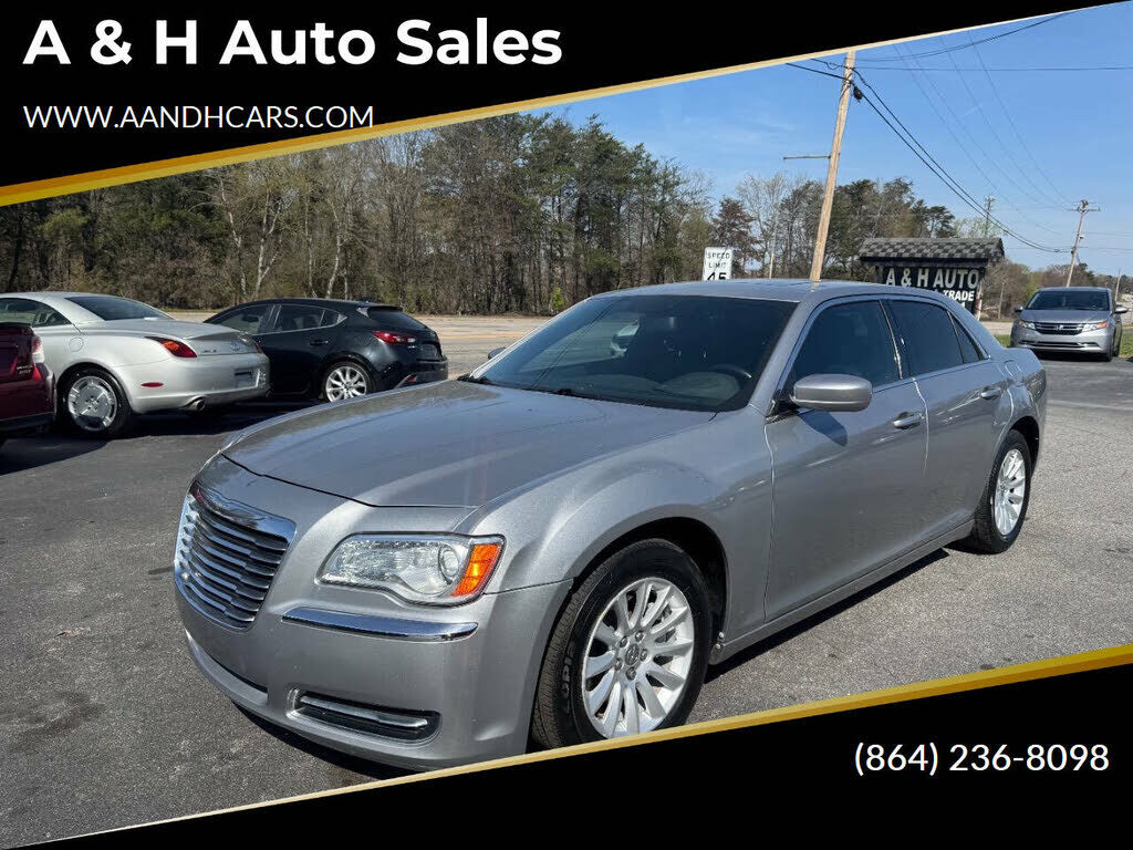 2014 CHRYSLER 300