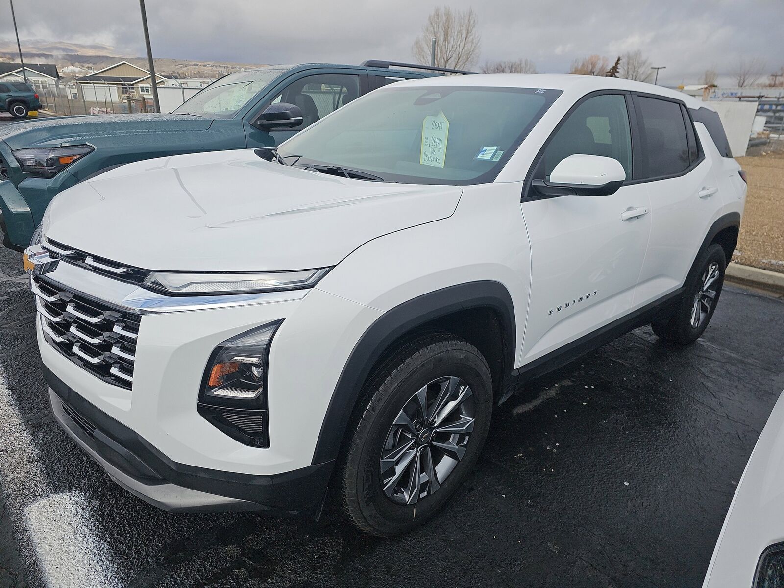 2025 CHEVROLET Equinox