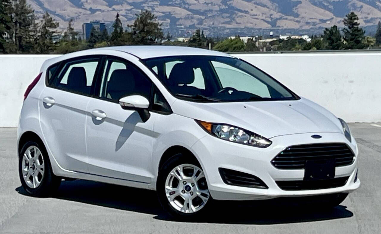 2014 FORD Fiesta