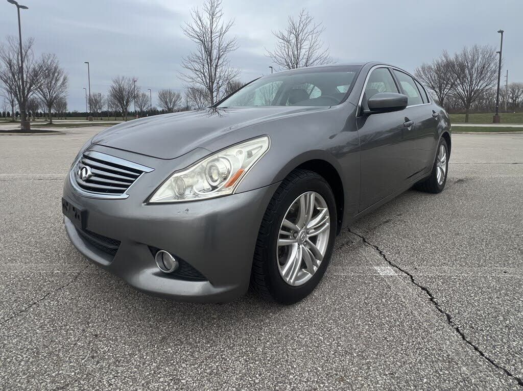 2012 INFINITI G37