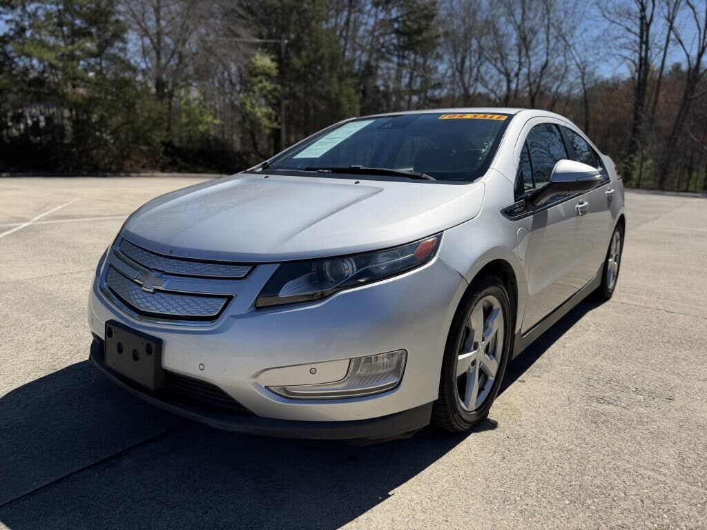 2013 CHEVROLET Volt