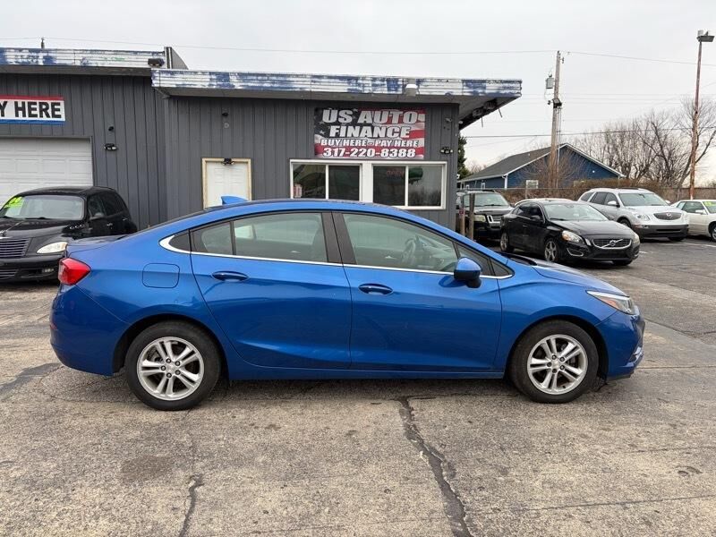 2018 CHEVROLET Cruze