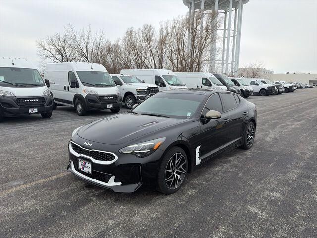 2022 KIA Stinger