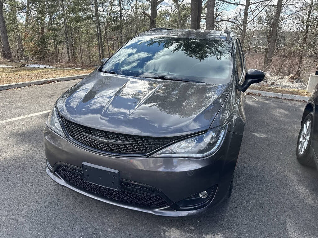 2019 CHRYSLER Pacifica