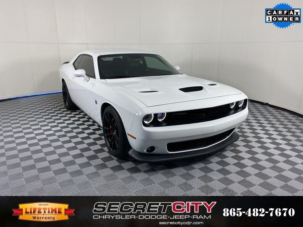 2023 DODGE Challenger