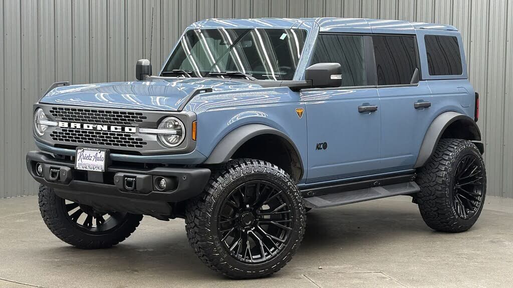2025 FORD Bronco