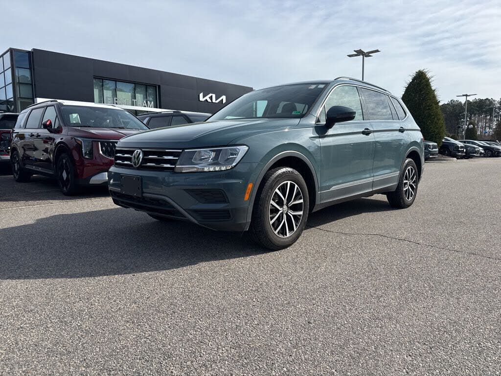 2021 VOLKSWAGEN Tiguan