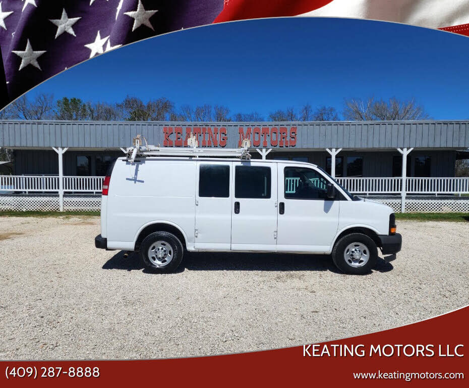 2017 CHEVROLET Express