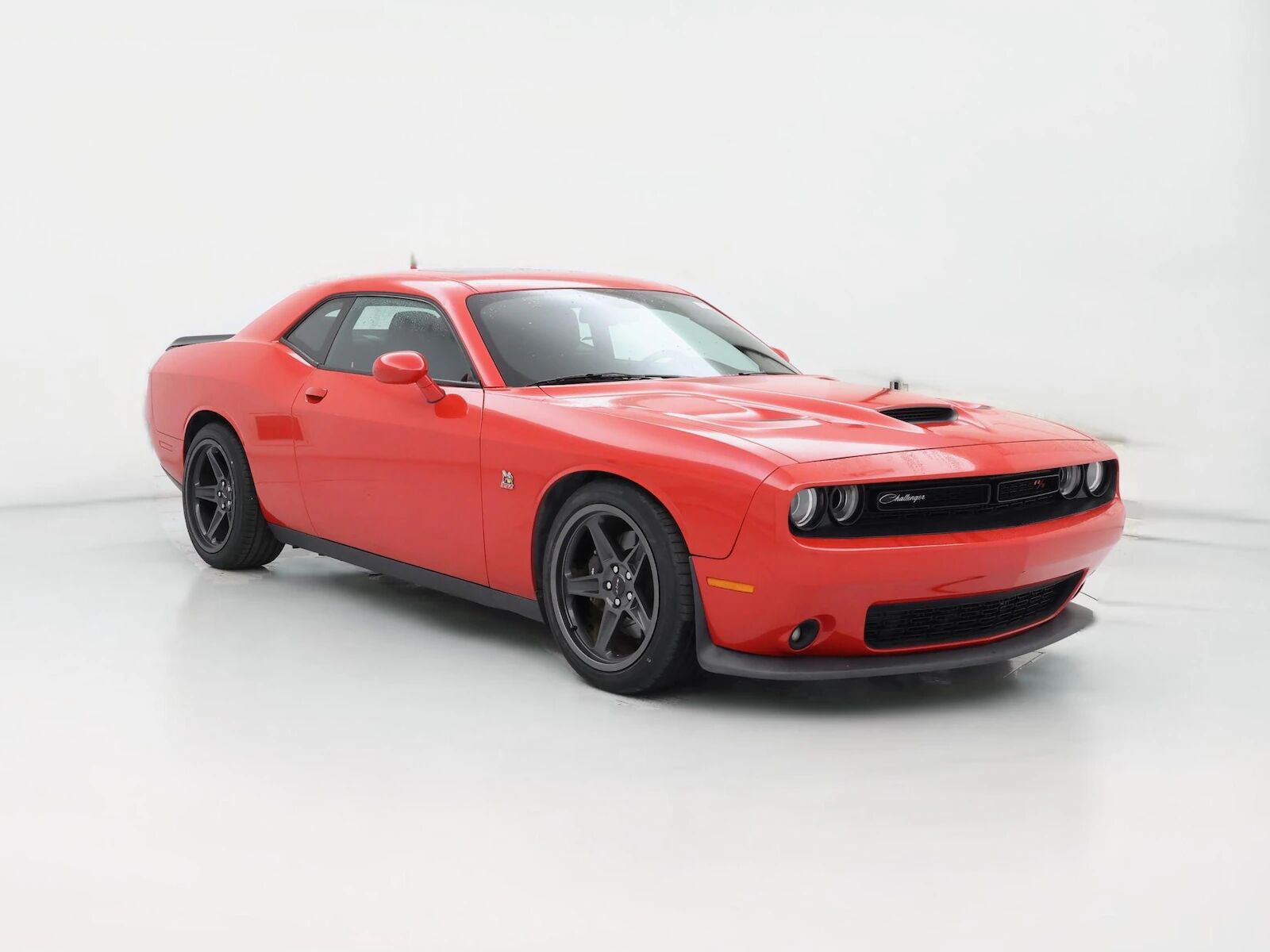 2019 DODGE Challenger
