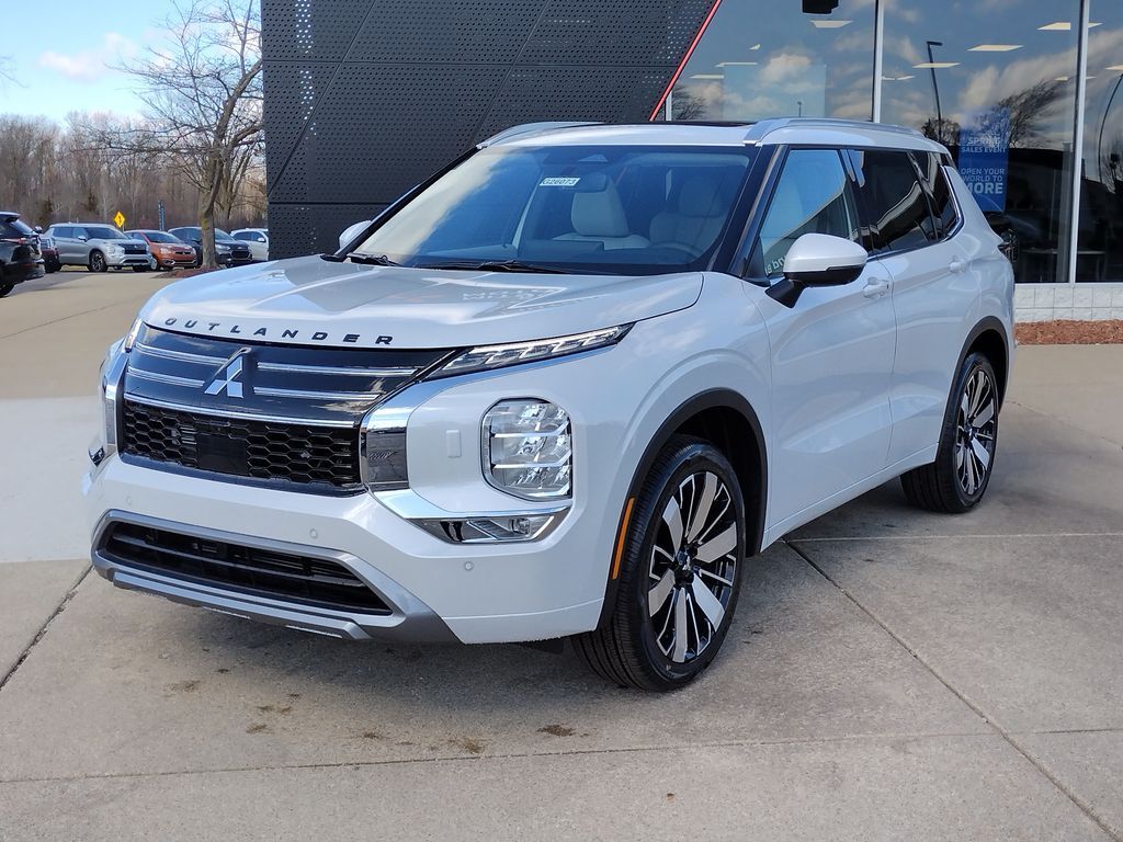 2026 MITSUBISHI Outlander