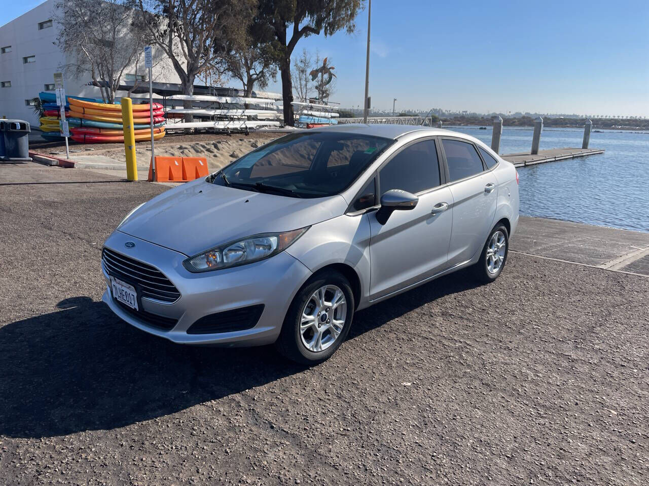 2015 FORD Fiesta