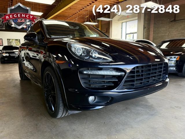 2013 PORSCHE Cayenne
