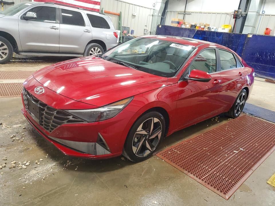 2022 HYUNDAI Elantra