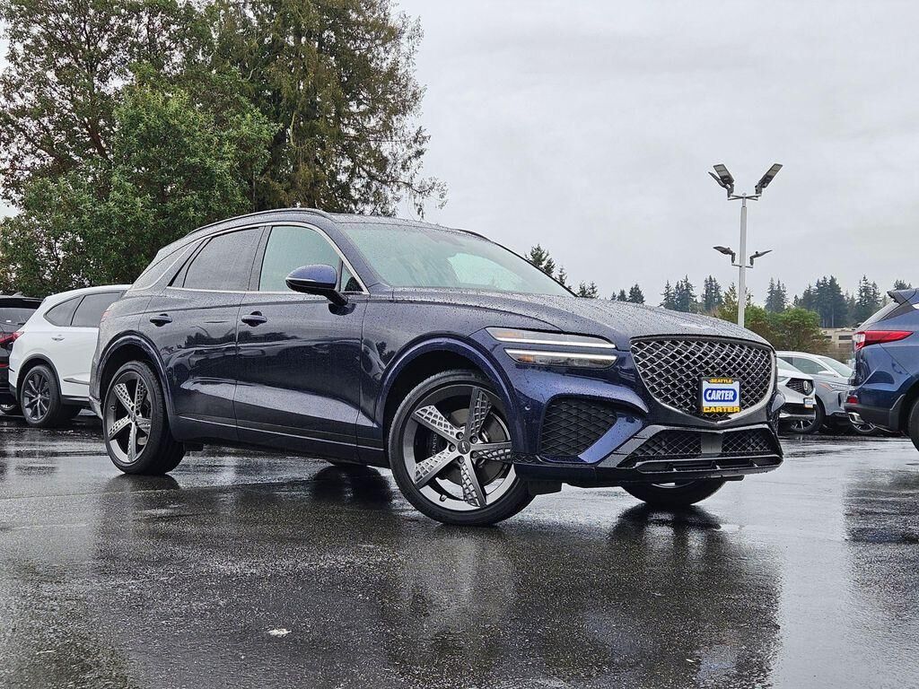 2025 GENESIS GV70