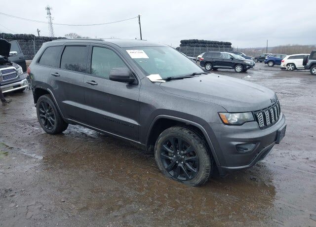 2017 JEEP Grand Cherokee