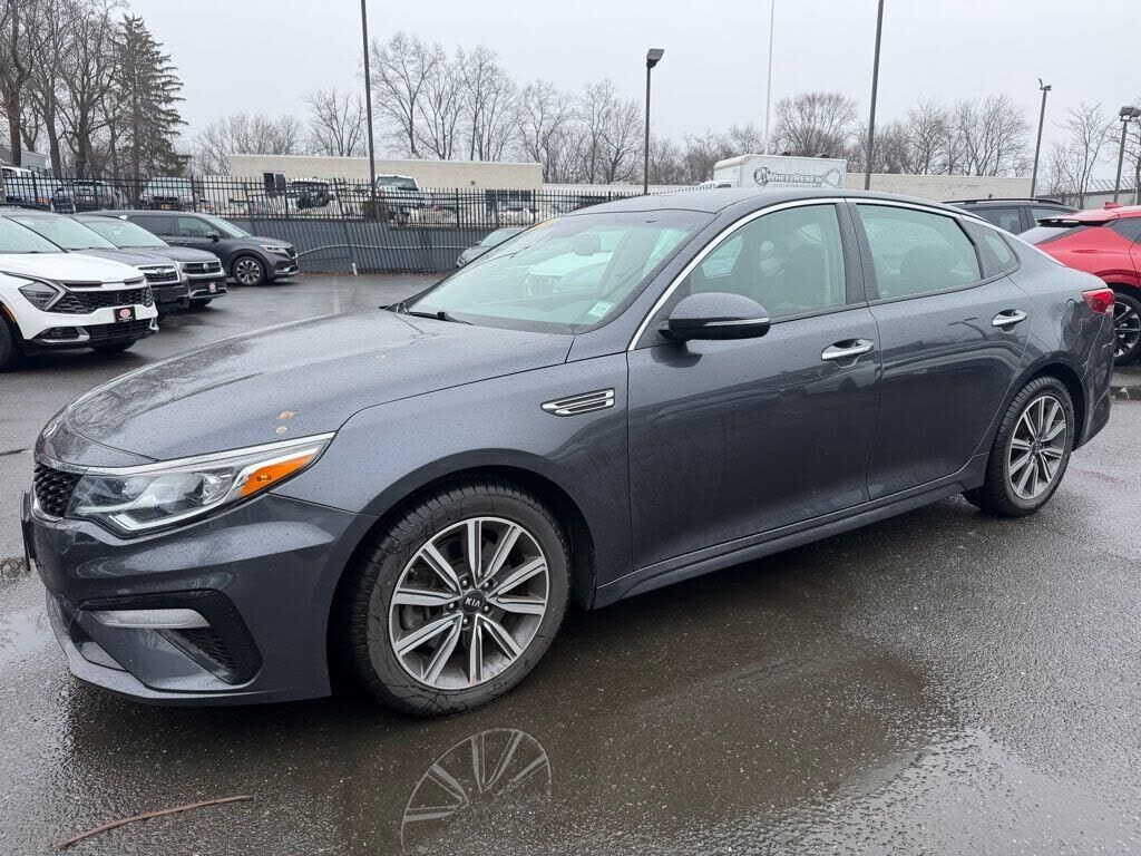 2019 KIA Optima