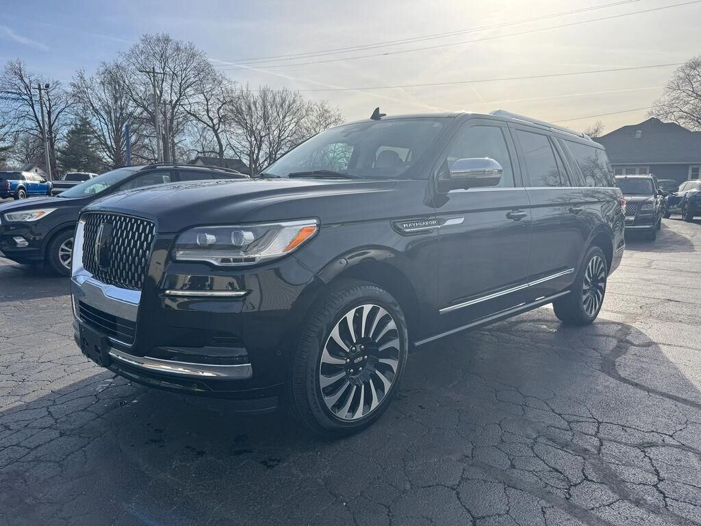 2024 LINCOLN Navigator L