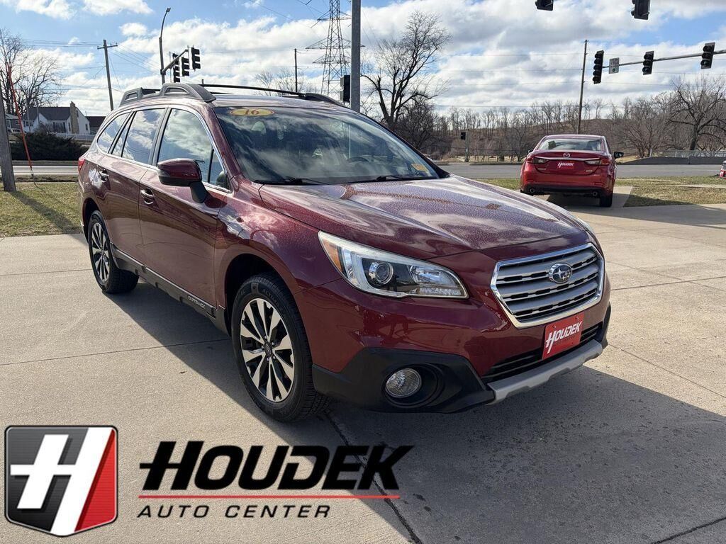 2016 SUBARU Outback