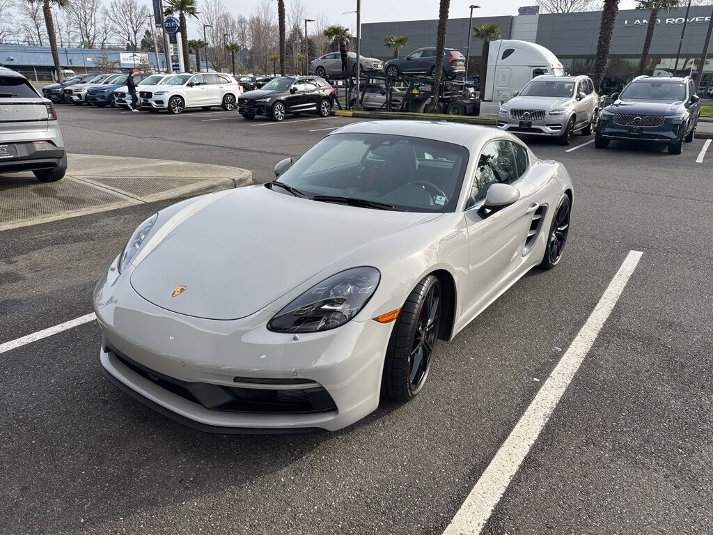 2019 PORSCHE 718