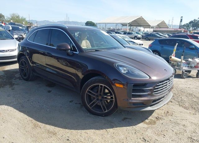 2021 PORSCHE Macan