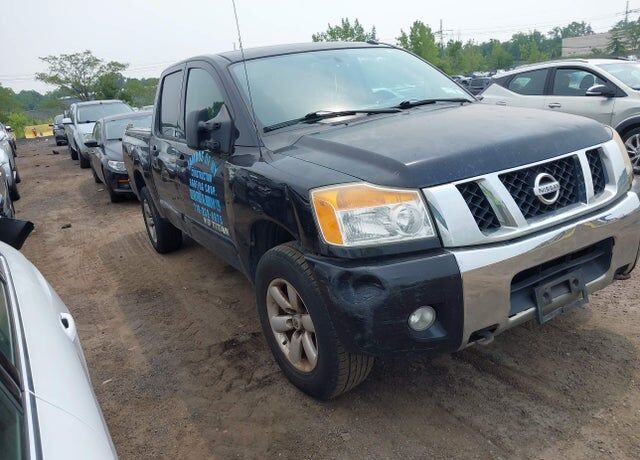 Nissan Titan